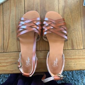Cognac sandals